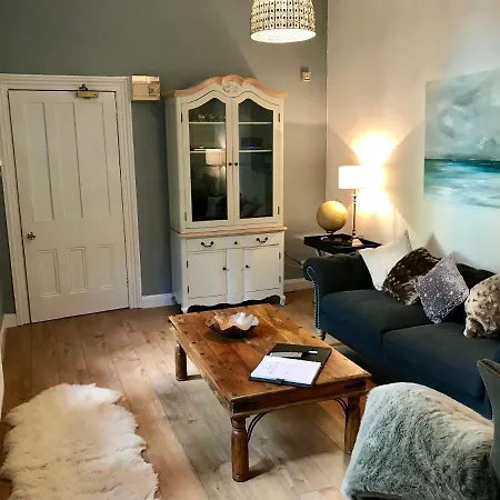 Apartment Ranmoor Serviced